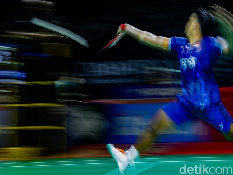 Potret Anthony Ginting Lolos ke 32 Besar Indonesia Masters 2026