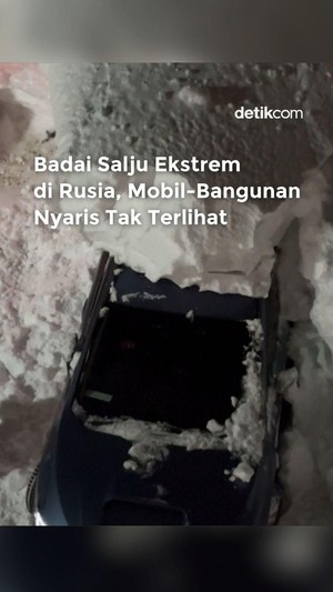 Video Badai Salju Ekstrem di Rusia, Mobil Nyaris Tak Terlihat