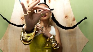 Canti Tachril mengatakan Anggap Aku Ada mengangkat tema tentang jarak emosional dalam sebuah hubungan. (Foto: dok pribadi Canti Tachril)