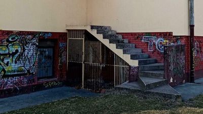 7 Tangga Paling Aneh, Salah Pijak Bisa Langsung Tobat