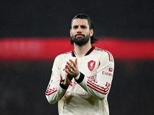 Szoboszlai Dihukum, Siapa Lagi Jadi Bek Kanan Liverpool?