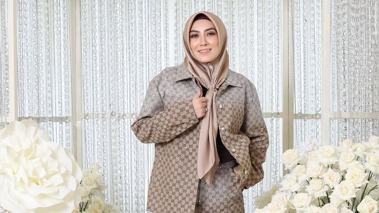Gaya Glamor Vie Shantie Khan, Sosialita Malaysia Viral karena Gubernur Aceh