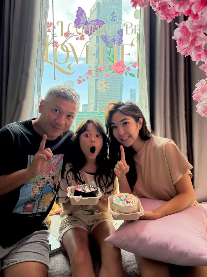 Gisel dan Gading Marten