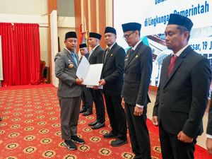 Gubernur Sulsel Lantik 7 Pejabat Eselon II Hasil Manajemen Talenta