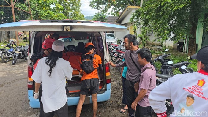 Jasad Angga Mengambang di Perairan Pajagan Sukabumi