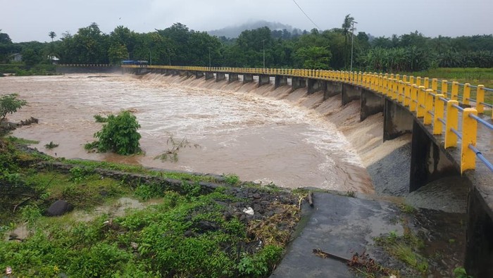 Bendung Lekopancing Maros Naik Status Waspada, Ketinggian Air 90 Cm
