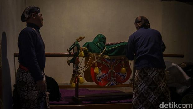 Prosesi Labuhan Ageng Merapi di Kinahrejo, Cangkringan, Sleman, Selasa (20/1/2026).