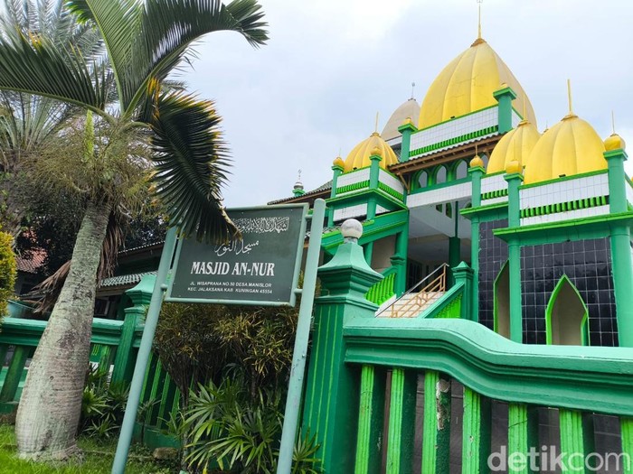 Masjid An Nur yang menjadi pusat kegiatan jemaah Ahmadiyah Kuningan