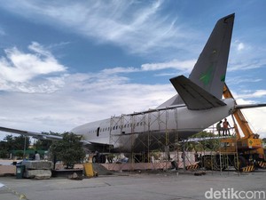 Pesawat Boeing 737 Parkir di Asrama Haji Aceh, untuk Apa?