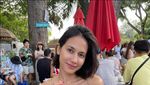 Cantiknya Natural! Potret Pevita Pearce Bikin Pizza hingga Racik Matcha
