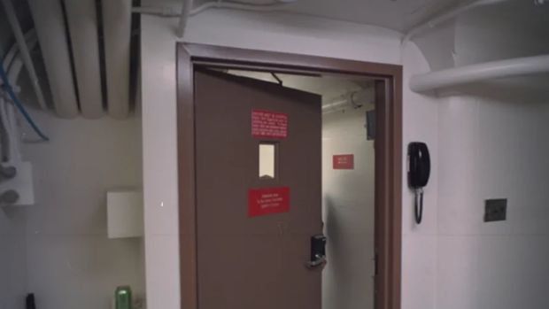 Pintu Masuk ke Bunker Salah satu akses masuk menuju bunker di Gedung Putih