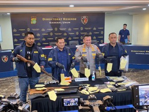 Peran 5 Tersangka Gudang Senjata Ilegal di Sumedang: Perakit-Marketing
