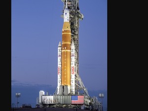 5 Fakta SLS, Roket Termahal Segera Bawa Manusia Kembali ke Bulan