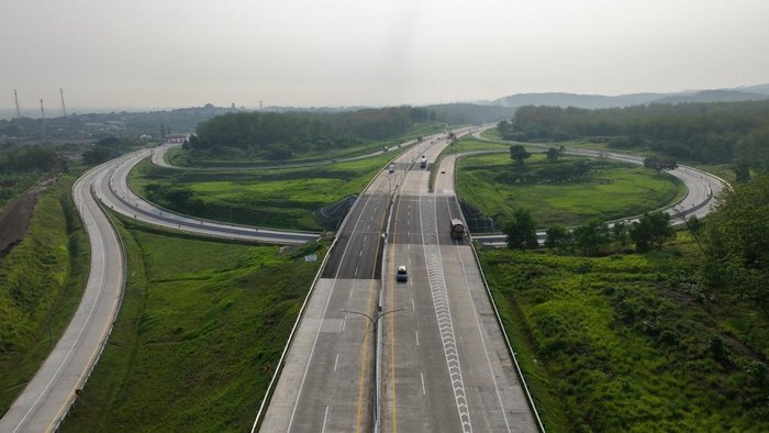 Ruas Tol Kalikangkung Semarang-Batang.
