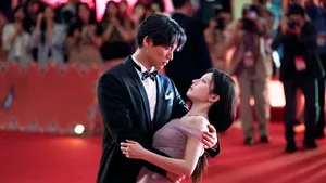 Ini Sota Fukushi, Aktor Jepang Jadi Backburner di Can This Love Be Translated