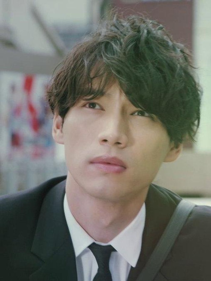 Sota Fukushi, aktor Jepang yang membintangi drama Korea Can This Love Be Translated.