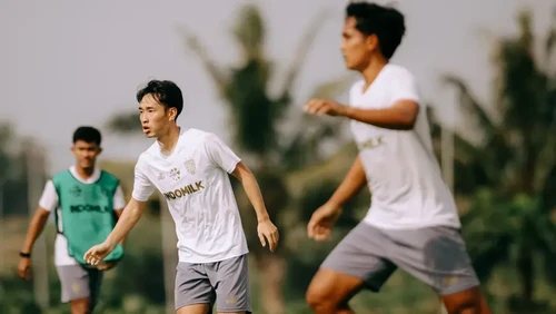 Suasana latihan para pemain Bali United di Bali United Training Center. (Foto: Instagram @baliunitedfc)