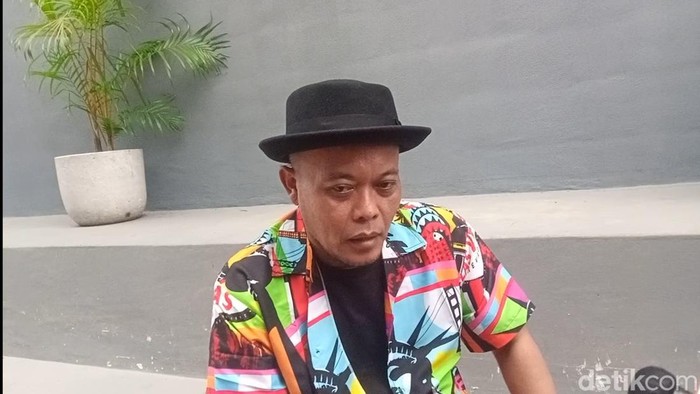 Teddy Berulah, Sule Pertanyakan Uang Rp 5 M Rizky Febian