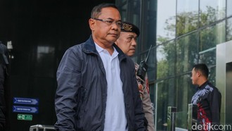 KPK Sita Uang Miliaran Rupiah Saat OTT Bupati Pati Sudewo