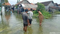 Berdasarkan data UPTD Pengelolaan Sumber Daya Air (PSDA) Kuro, pantauan papan duga air (peilschaal) di Kali Blawi menunjukkan tren kenaikan signifikan dalam beberapa hari terakhir.