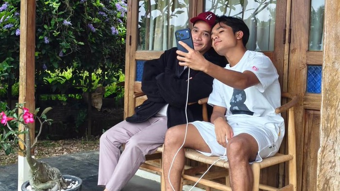 Ruben Onsu dan Betrand Peto