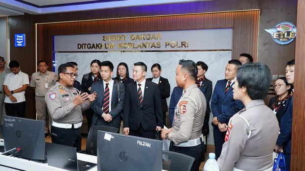 Delegasi Hong Kong Police Force (HKPF) melaksanakan kunjungan kerja ke Korlantas Polri