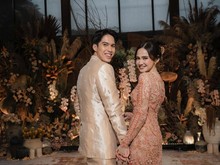 Kebahagiaan El Rumi dan Syifa Hadju Usai Lamaran