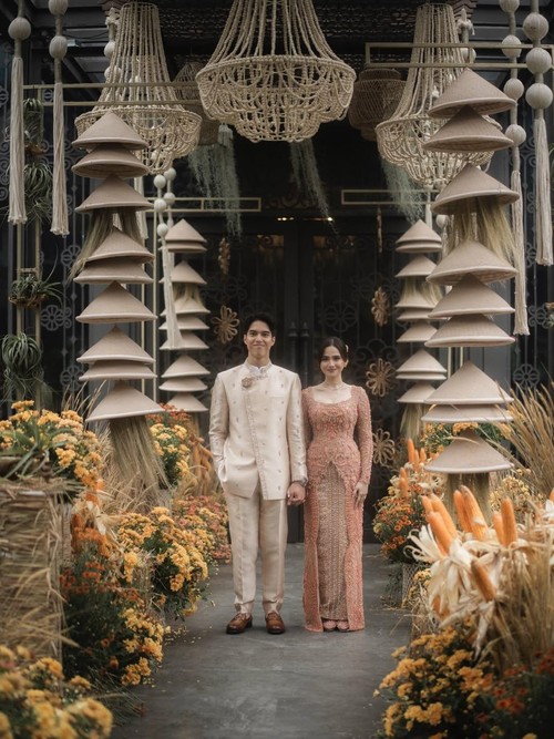 El Rumi dan Syifa Hadju