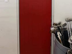 Deretan Foto Kocak Masalah Hidup Orang Tinggi, Asli Relate Banget!