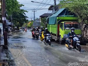 Hujan Deras, Jalan Gunung Salak Denpasar Tergenang Lagi