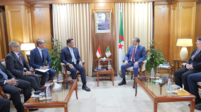 Ciptakan Harga Murah untuk Petani, Pupuk Indonesia MoU dengan Aljazair