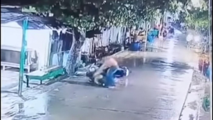 Pencurian di Jalan Cumi-cumi Raya, Kelurahan Bandarharjo, Kota Semarang, Minggu (18/1/2026).