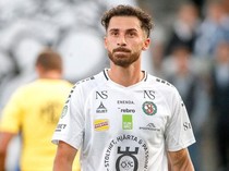 Simon Amin Disebut Jadi Rebutan 4 Klub, Salah Satunya PSM Makassar