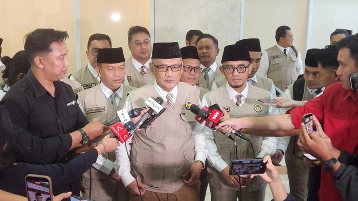 Menhaj: Petugas Haji TNI-Polri Berjumlah 183 Orang, Naik 100% dari 2025