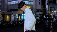 Mike sudah beberapa kali jalan di catwalk seperti Plaza Indonesia Fashion Week dan Sapto Djojokartiko Spring/Summer 2026. Foto: Instagram @mike.octavian31