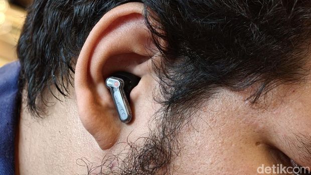 Review Nothing Ear (3): Desain Transparan, Suara Makin Nendang