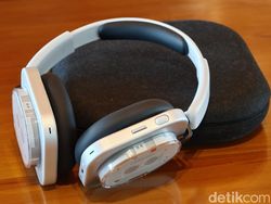 Unboxing Nothing Headphone (1) & Ear (3), Transparan & Ikonik