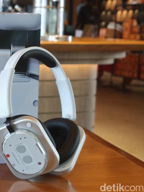 Review Nothing Headphone (1): Pendatang Baru yang Curi Perhatian