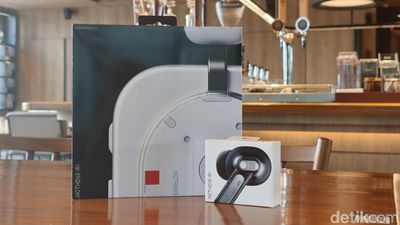 Unboxing Nothing Headphone (1) & Ear (3), Transparan & Ikonik