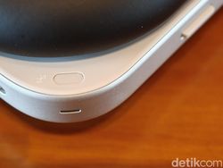 Unboxing Nothing Headphone (1) & Ear (3), Transparan & Ikonik