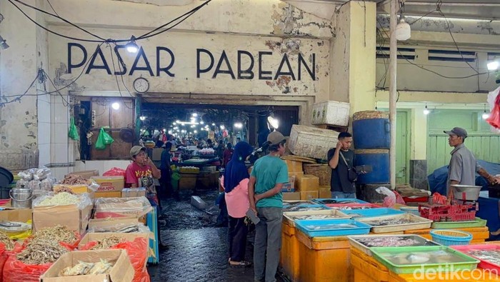 Pasar Pabean Surabaya