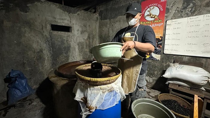 Manis Gurih Kecap Junti, Warisan Tradisional Indramayu