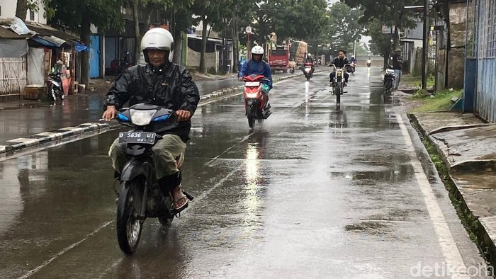 Info Cuaca Cirebon Jumat 23 Januari 2026, Diprediksi Hujan Ringan