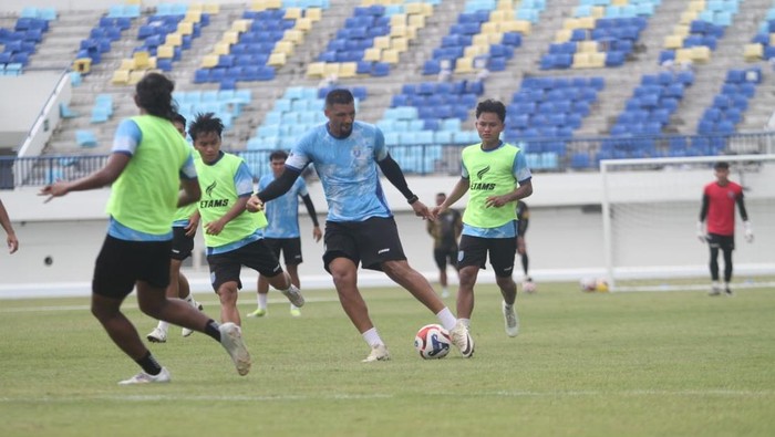Persela Benahi Finishing Jelang Hadapi PSIS