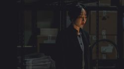 Seribu Wajah Shin Hae Sun di Drakor Netflix The Art of Sarah