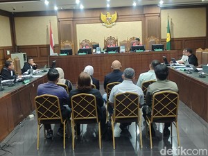 Terdakwa Kasus Migor Disebut Digaji Rp 60 Juta/Bulan Saat Jadi GM di Wilmar