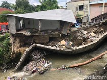 Talud Bantaran Kali Buntung Tegalrejo Jogja Ambrol, 1 Bangunan Jebol