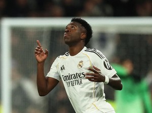 Balik Latihan di Madrid, Vinicius Segera Perpanjang Kontrak