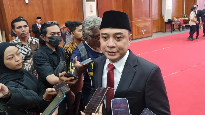Wali Kota Surabaya Eri Cahyadi