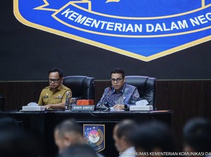 Wamenkomdigi Minta Pemda Tak Bebani Industri Telko, Ini Dampaknya